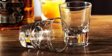 科學(xué)飲酒指南 如何在社交場(chǎng)合中享受酒精飲料，同時(shí)最大程度降低對(duì)身體的傷害